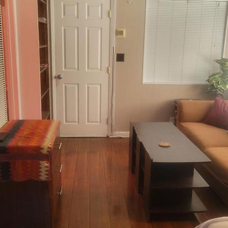 Woodland Hills Best Priced Room Los Angeles Ngoại thất bức ảnh
